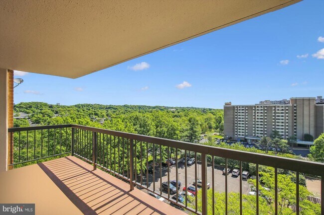 Building Photo - 5500 Holmes Run Pkwy