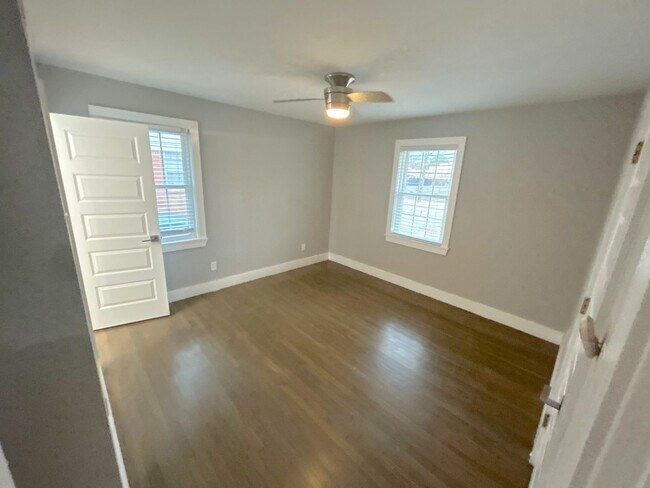 Building Photo - 1745 Lanier Ln