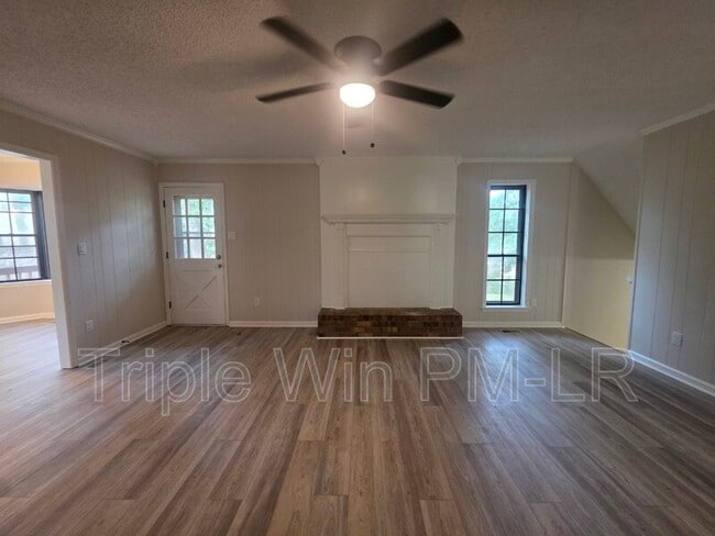 Building Photo - 12320 Shawnee Forest Dr