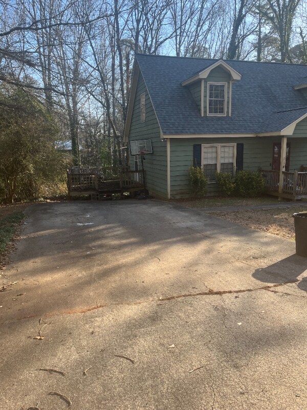 Building Photo - 114 Hight Dr