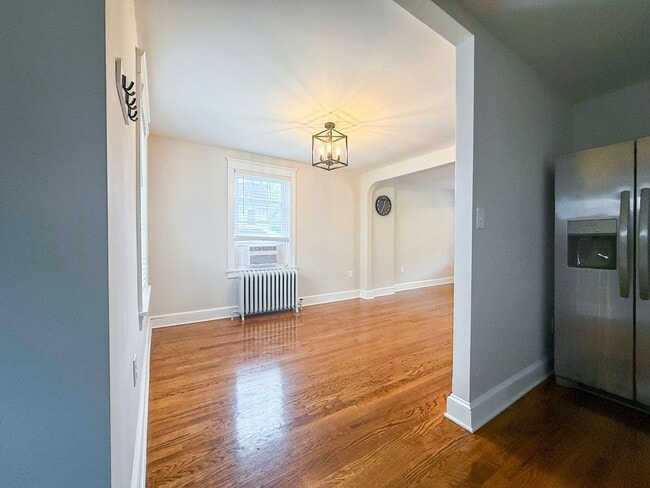 Building Photo - Stunning 3-Bedroom Twin Home in the Heart of Phoenixville! Available NOW!