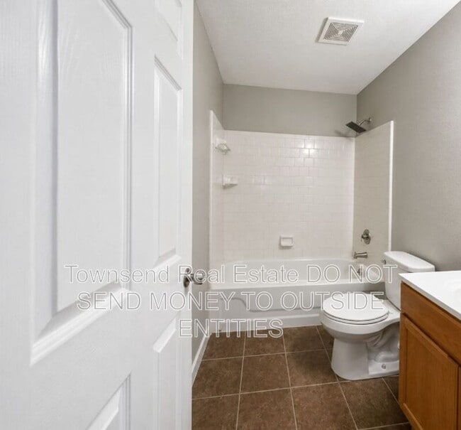 Building Photo - 612 Missenburg Ct
