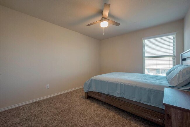 Building Photo - 18010 Sonora Brook Ln