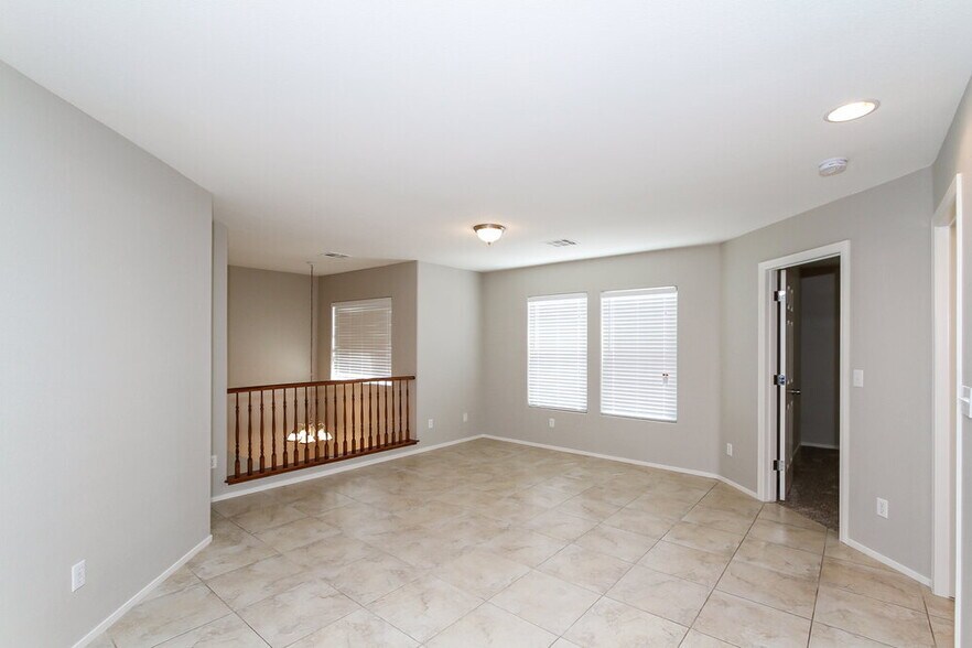 Building Photo - 132 Rolling Cove Ave