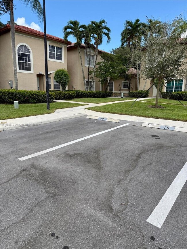 Building Photo - 16111 Emerald Cove Rd