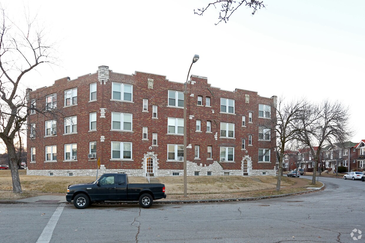South Town Apartments Saint Louis Mo Apartment Finder