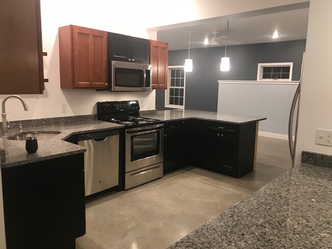 Modern Kitchen - 80 Keltan Hts