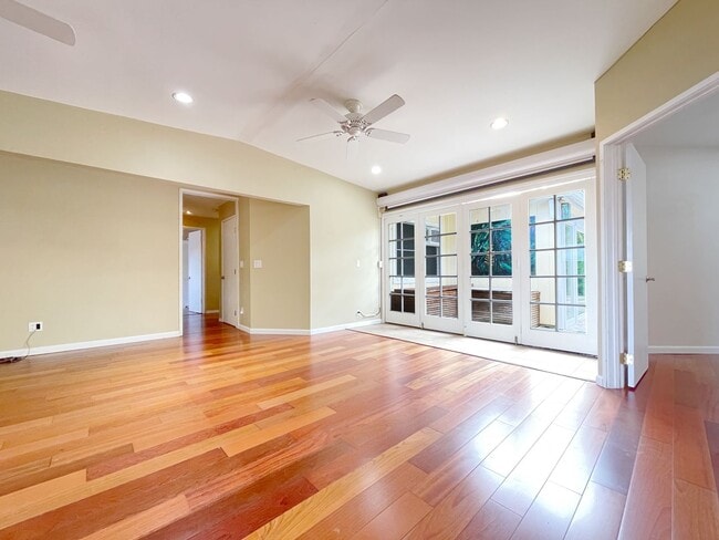 Building Photo - Pet Friendly Kailua Home with Pool, Waterf...