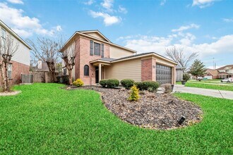 Building Photo - 10810 Meadow Walk Ln