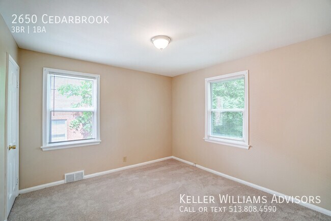 Building Photo - 2650 Cedarbrook-