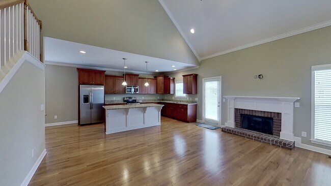 Building Photo - 5010 Speight St