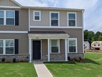 Building Photo - 3-Bedroom End Unit Townhome w/ Garage-Salisbury