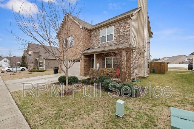 Building Photo - 3213 Mapleside Ln