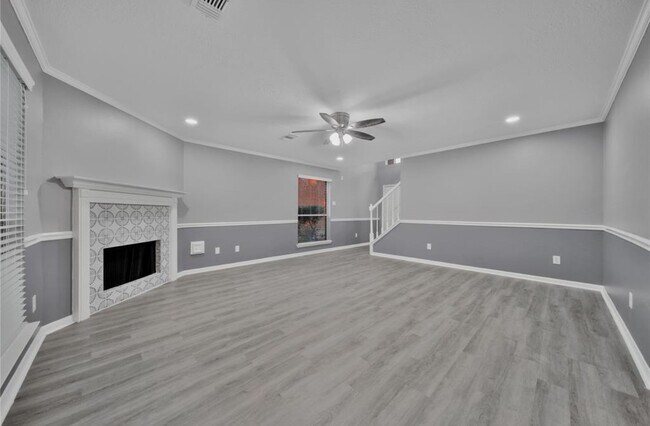 Building Photo - 10503 Timberloch Dr