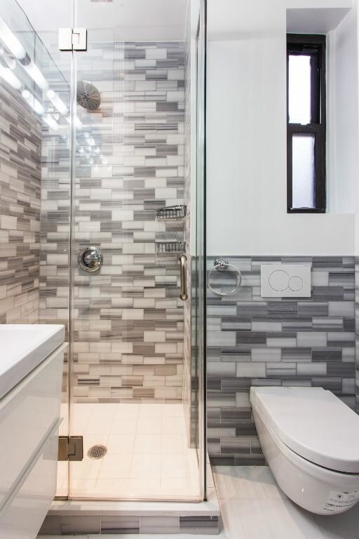 Building Photo - 232 Elizabeth St