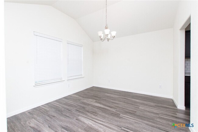 Building Photo - 6700 Catherine Dr