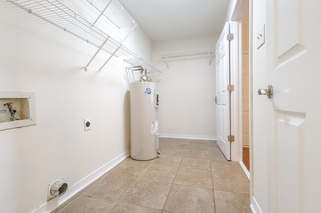 Building Photo - 3 BR 2 bath home in Troy