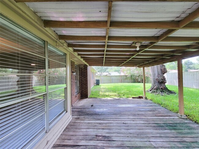 Building Photo - 14403 Cypress Branch Dr