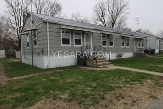 Building Photo - 2911-2911 Market St