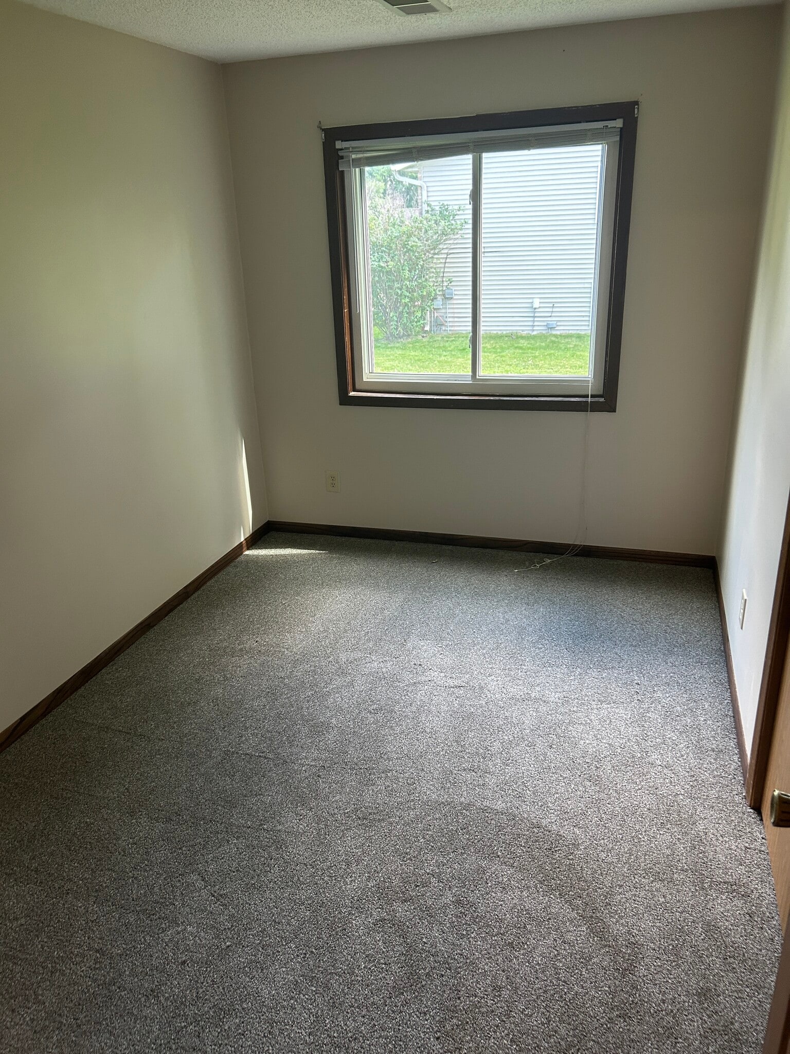 Unit 2 Bedroom 1 - 16075 Joplin Ave