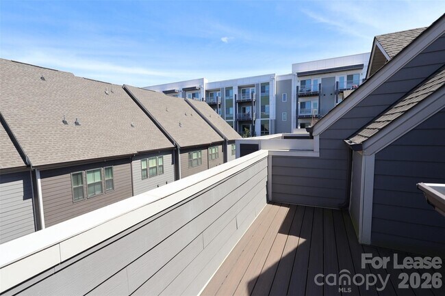 Building Photo - 1226 Gleason Wy