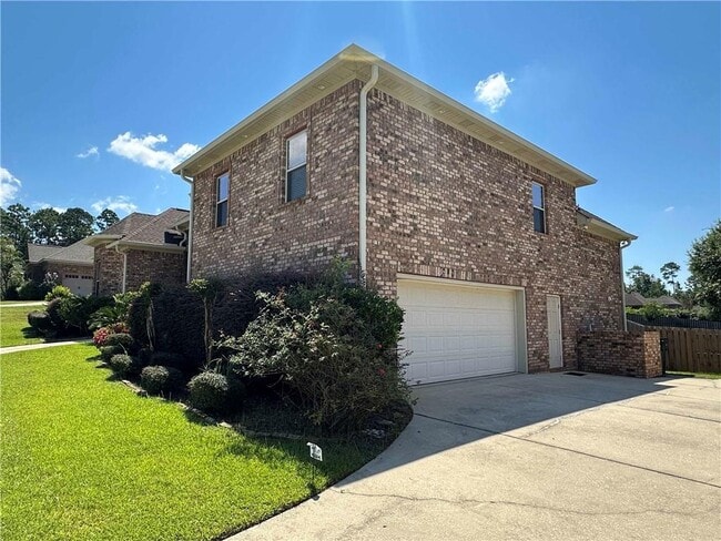 Building Photo - 12424 Cambron Trail