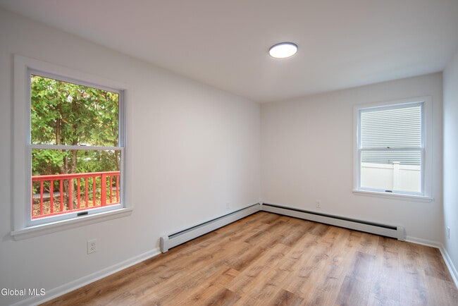 Building Photo - 644 Delaware Ave