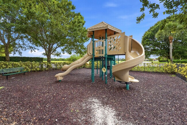 Building Photo - 851 Edgebrook Ln