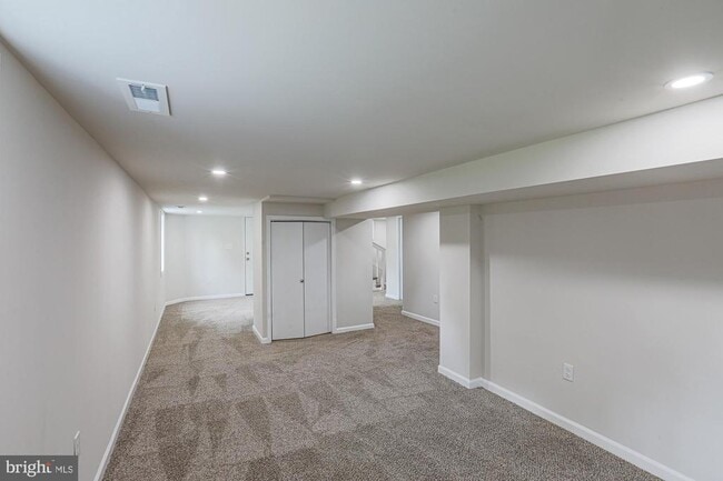 Building Photo - 6512 Golden Ring Rd