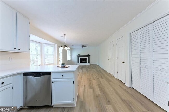 Building Photo - 2208 Heritage Trace Dr