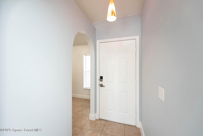 Building Photo - 5081 Spinet Dr