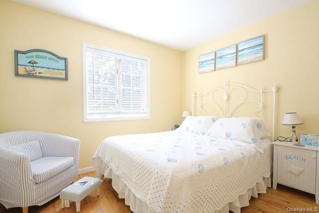 Building Photo - 270 N Sea Dr