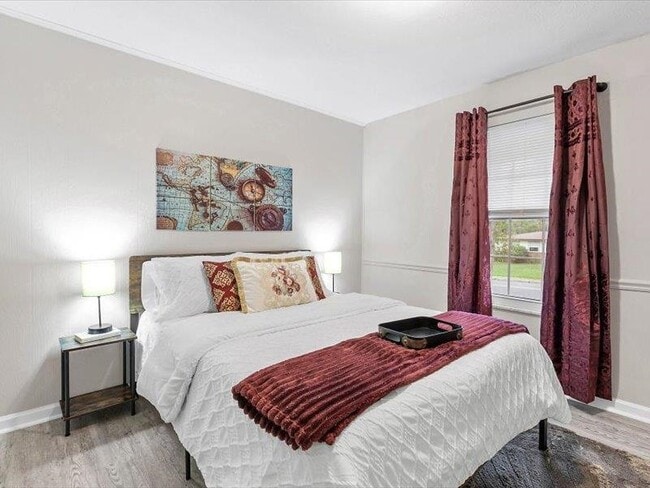 Building Photo - 1835 Portland Ave