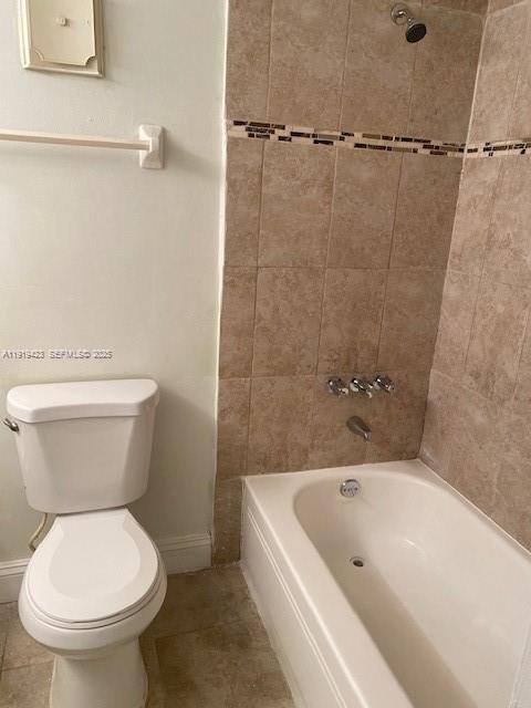 Building Photo - 3895 W 11th Ave