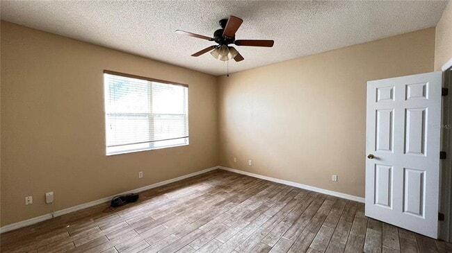 Building Photo - 16904 Sunrise Vista Dr