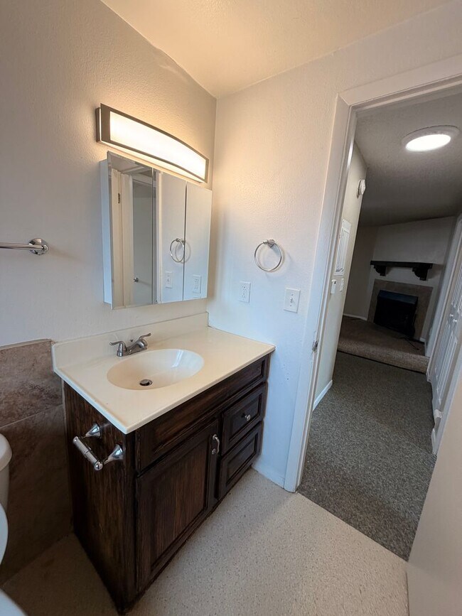 Building Photo - 6353 Chippewa Rd