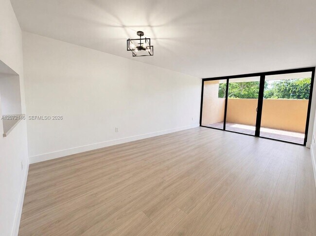 Building Photo - 10985 SW 107th St