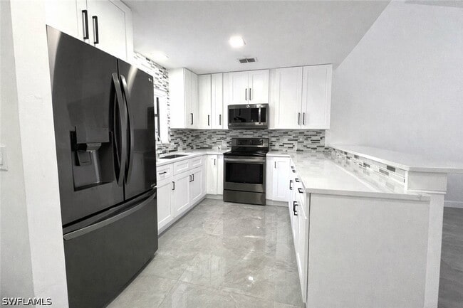 Building Photo - 3767 Golden Gate Blvd E