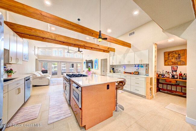 Building Photo - 30 Westview Ln