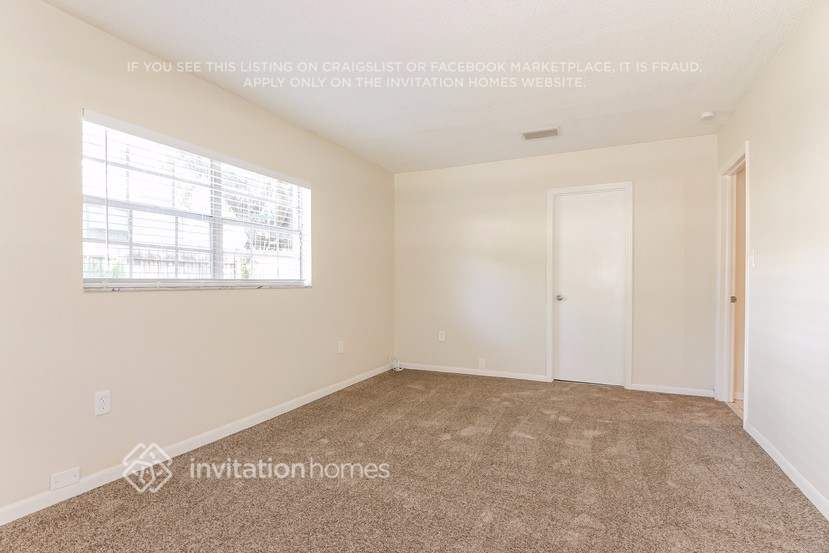 Building Photo - 7317 Canal Blvd