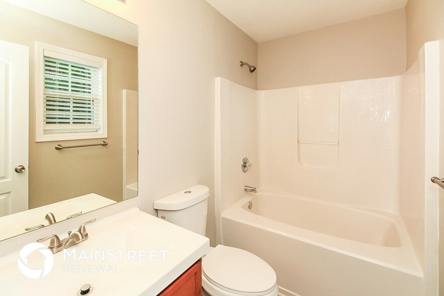 Building Photo - 4895 Wolfcreek View