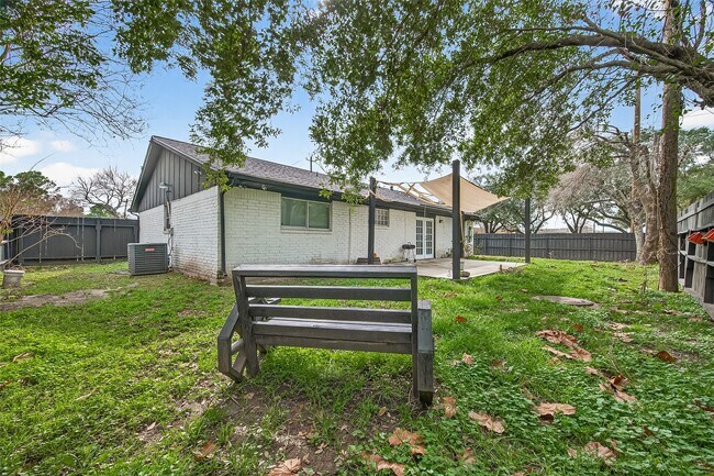 Building Photo - 9670 Judalon Ln