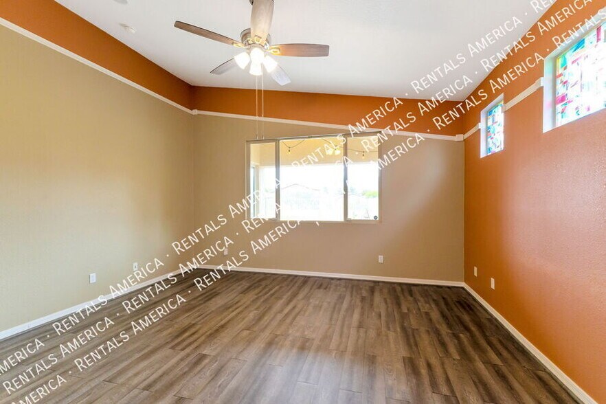 Building Photo - 12936 N Salt Cedar Dr