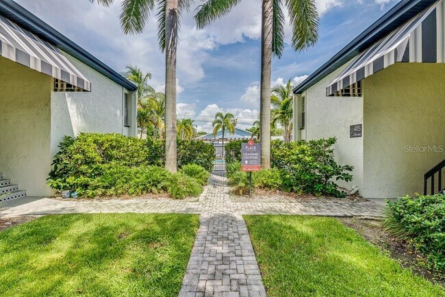 Primary Photo - 411 Danube Ave