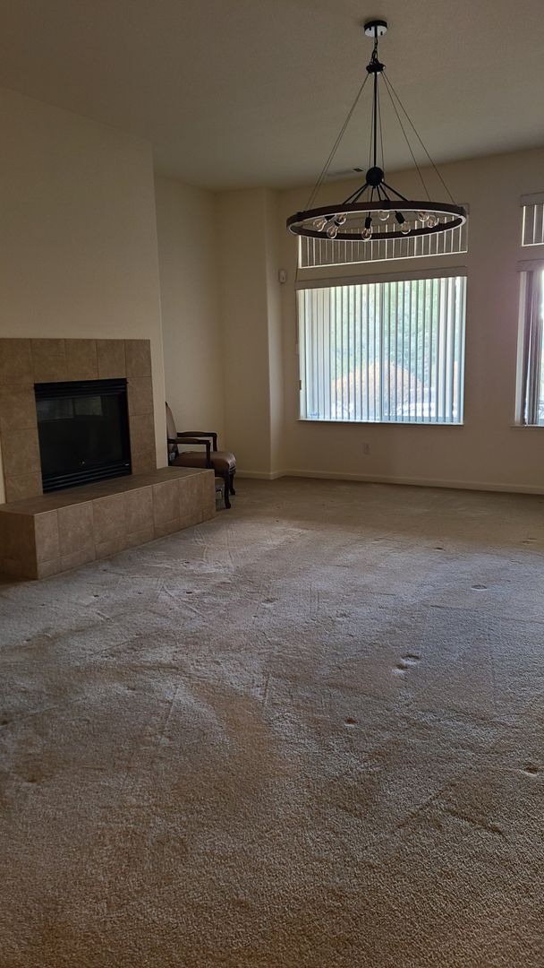 Building Photo - Luxury 5bed/3ba Rental in Spanish Springs ...