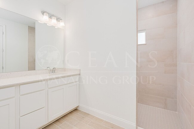 Building Photo - 3 Bedroom 2 Bath Home with office in Halifax Plantation