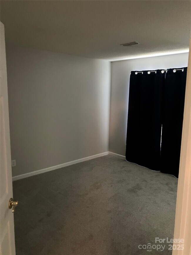 Building Photo - 7525 Montrachet Ln