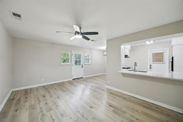 Building Photo - 17574 TX-56