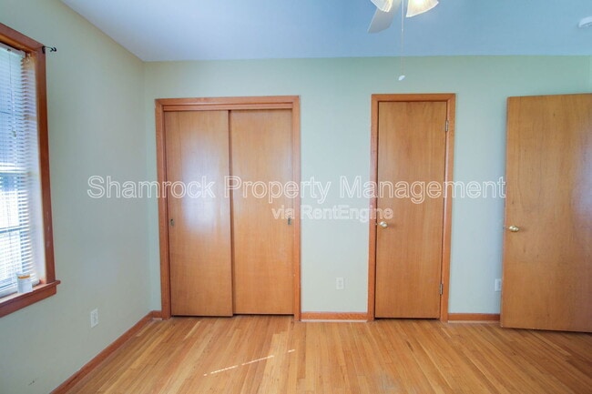 Building Photo - 315 Estates Dr