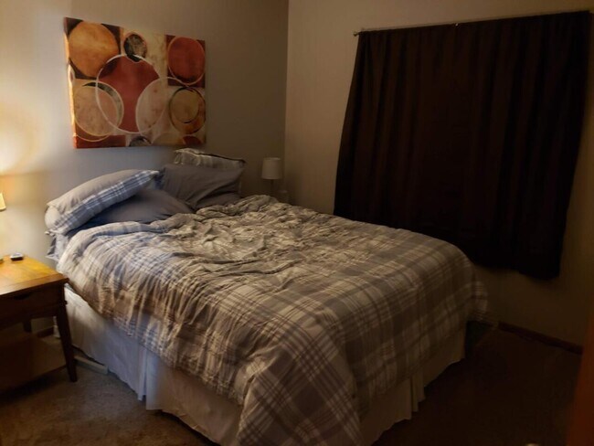 Building Photo - 34th and 11th Ave